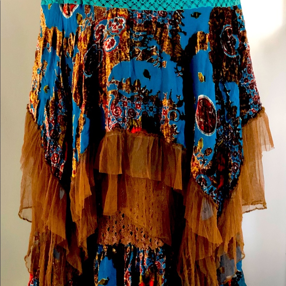Ladies skirt